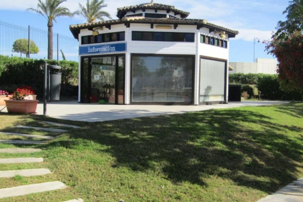 Myrtus Golf Apartment Murcia Bagian luar foto